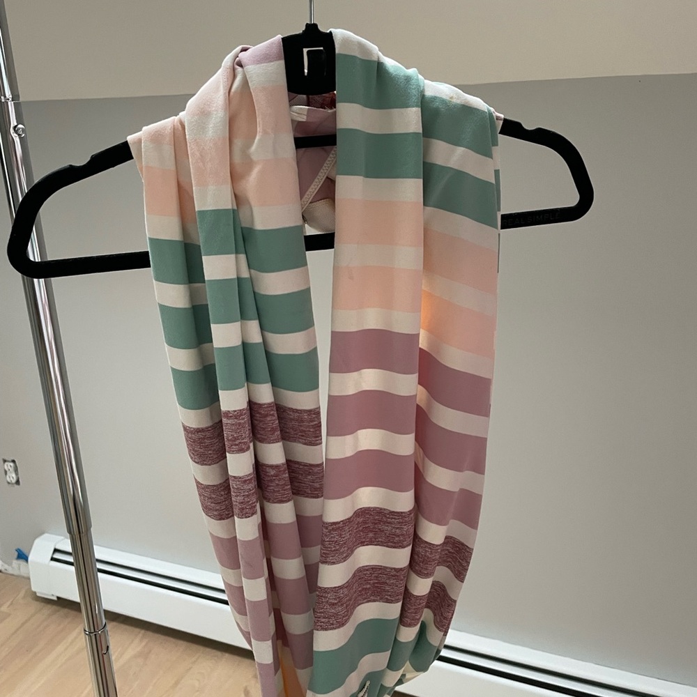 Lululemon Vinyasa Scarf